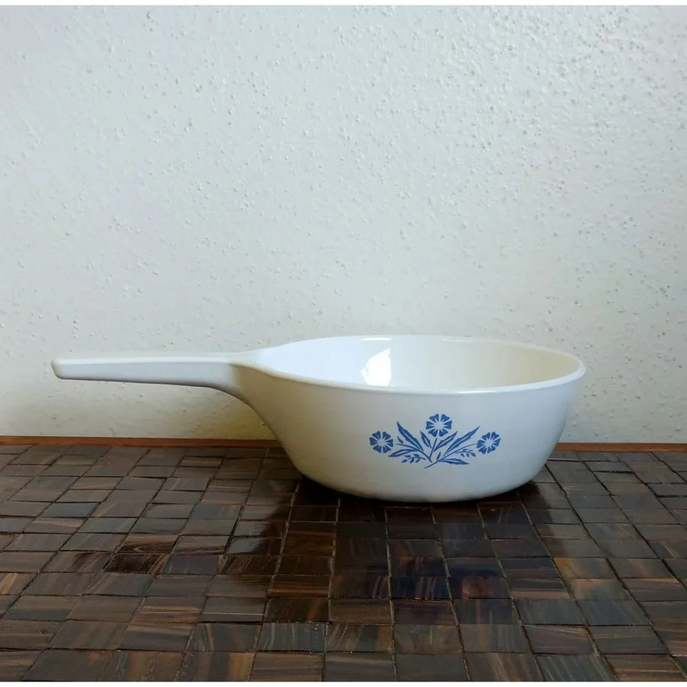 Vintage Corning Ware 1 Pint Saucepan P-81-B Cornflower Blue